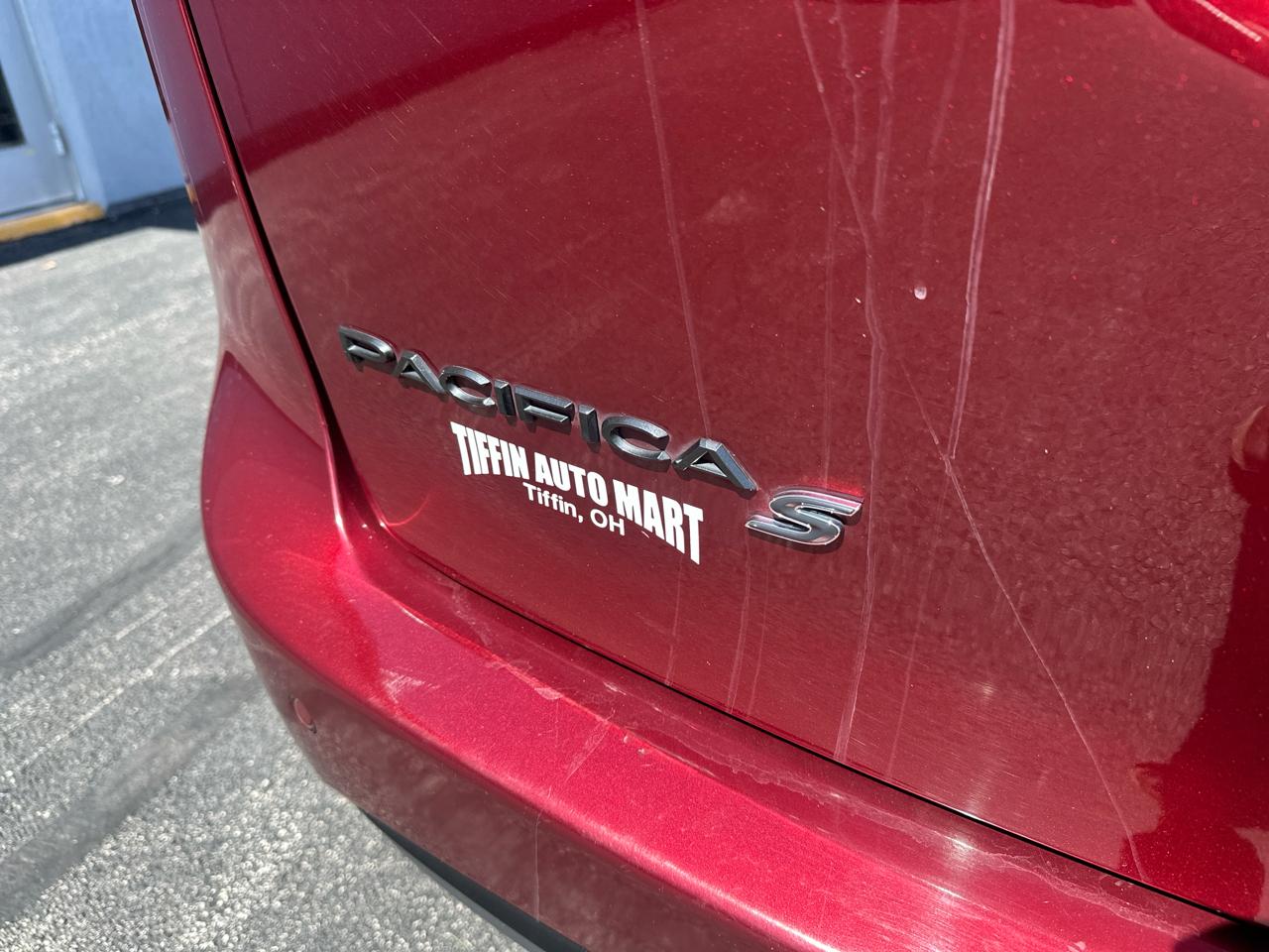 Chrysler Pacifica Touring L Plus FWD 2018