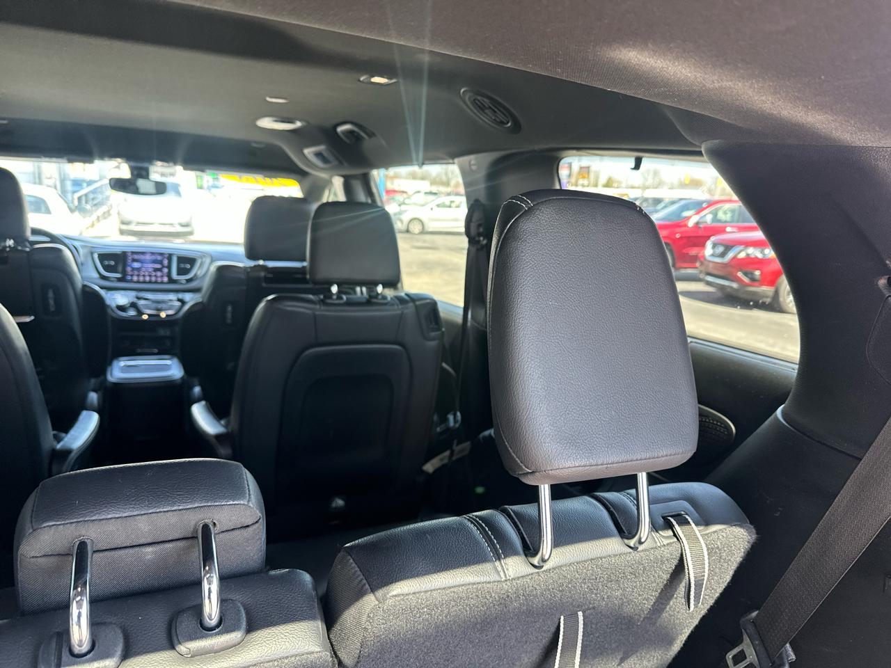 Chrysler Pacifica Touring L Plus FWD 2018