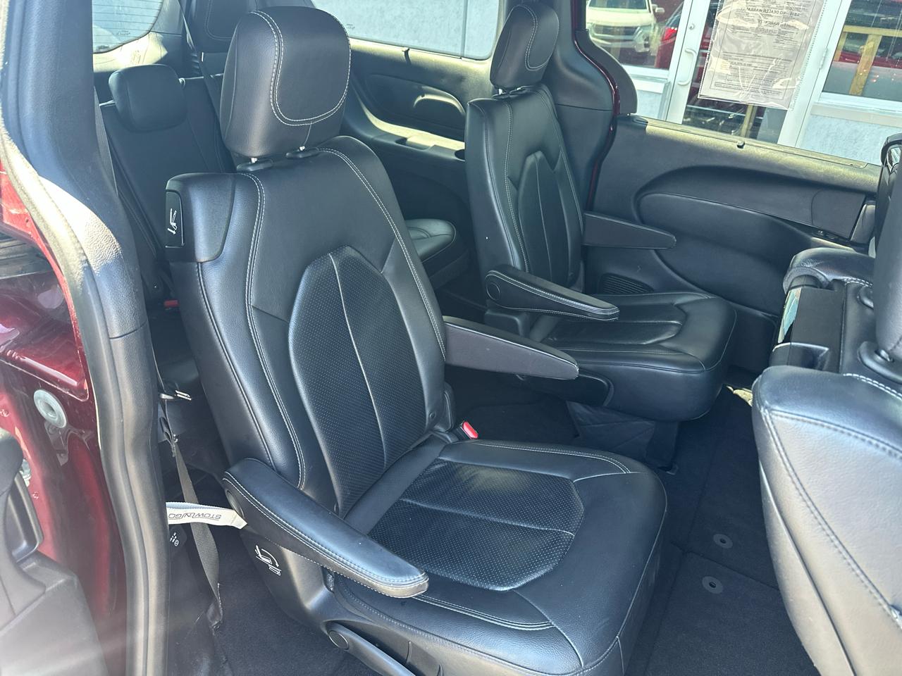 Chrysler Pacifica Touring L Plus FWD 2018