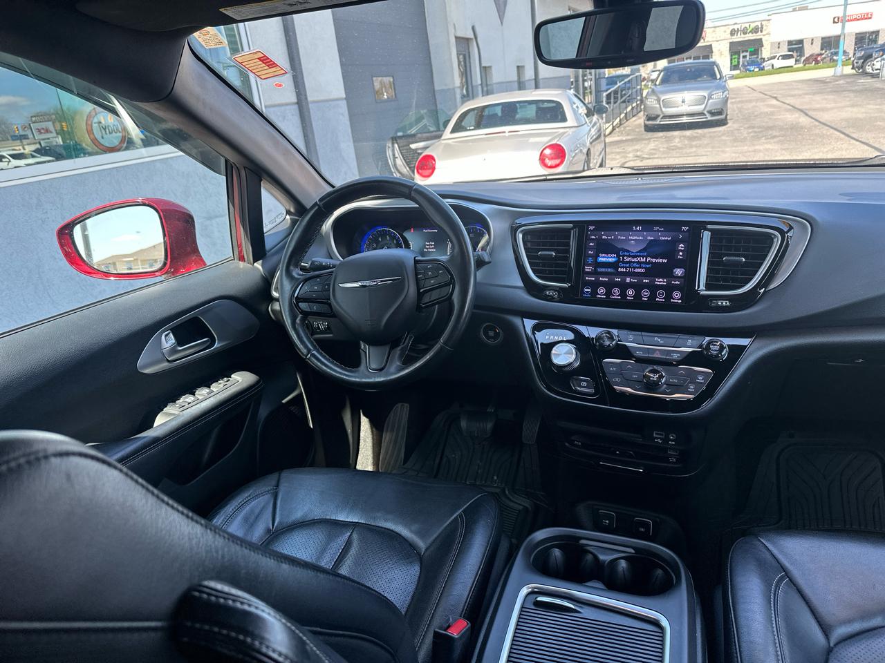 Chrysler Pacifica Touring L Plus FWD 2018