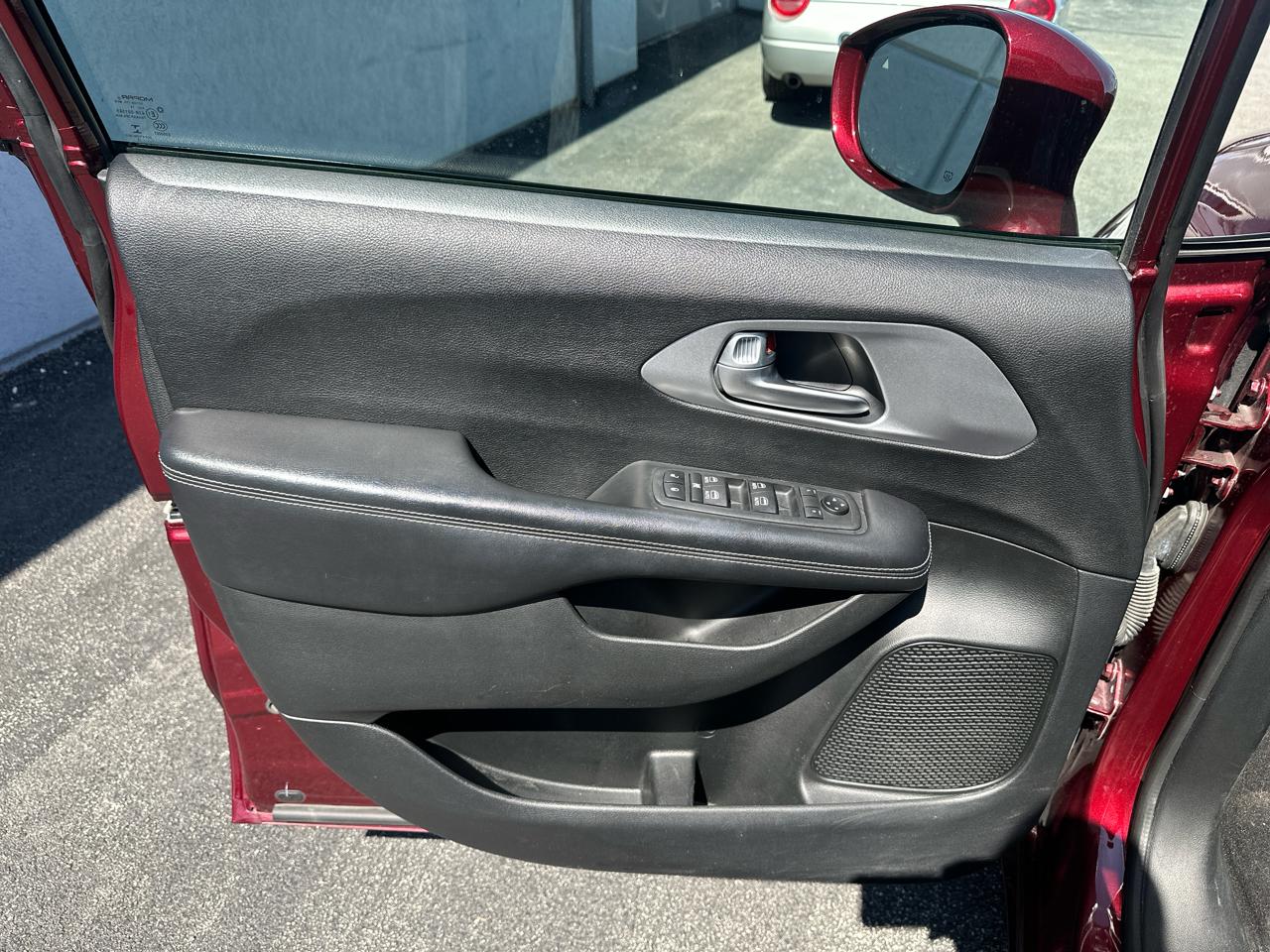 Chrysler Pacifica Touring L Plus FWD 2018