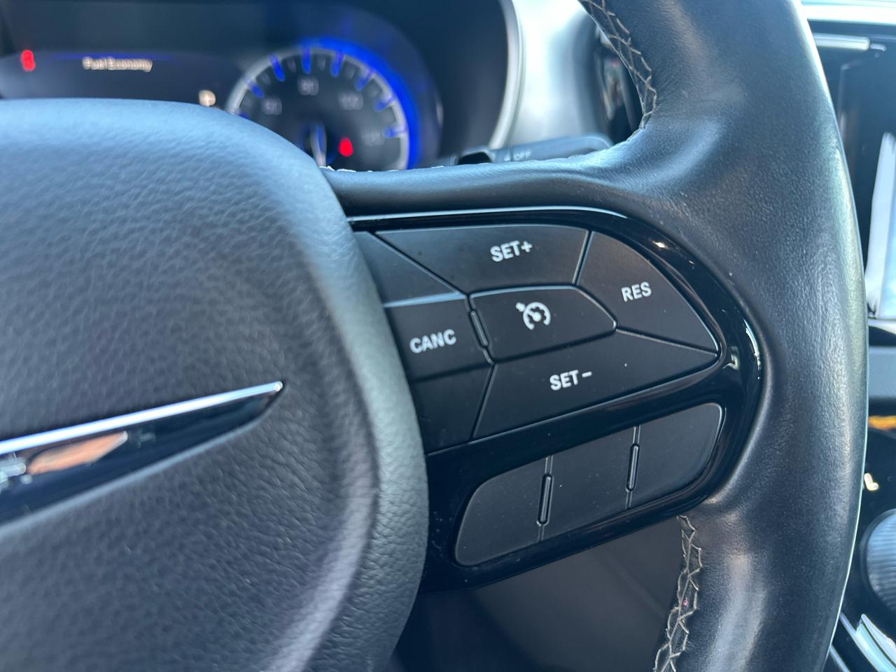 Chrysler Pacifica Touring L Plus FWD 2018