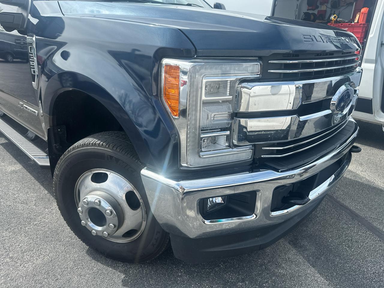 Ford Super Duty F-350 DRW  2017