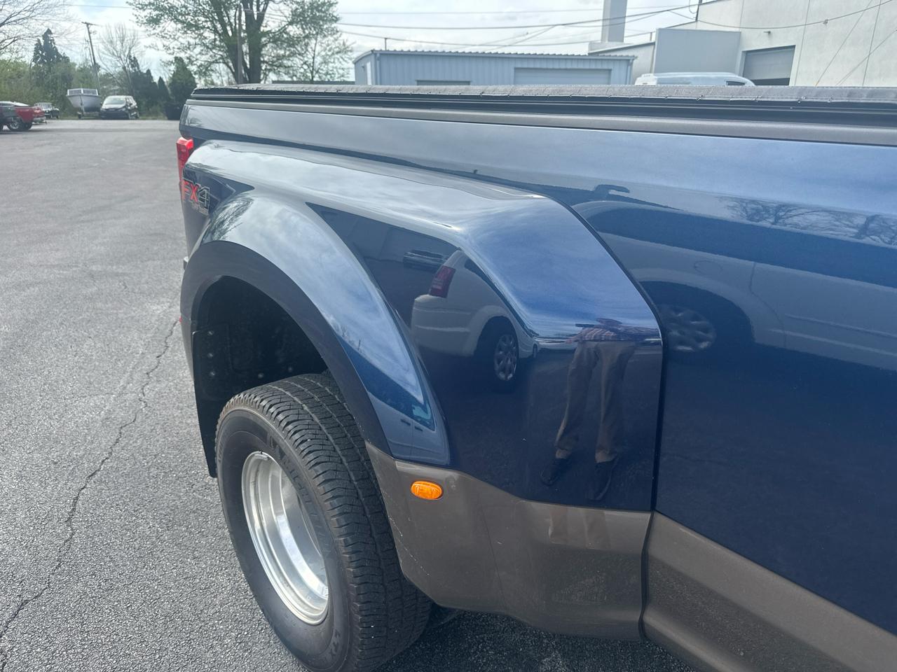 Ford Super Duty F-350 DRW  2017