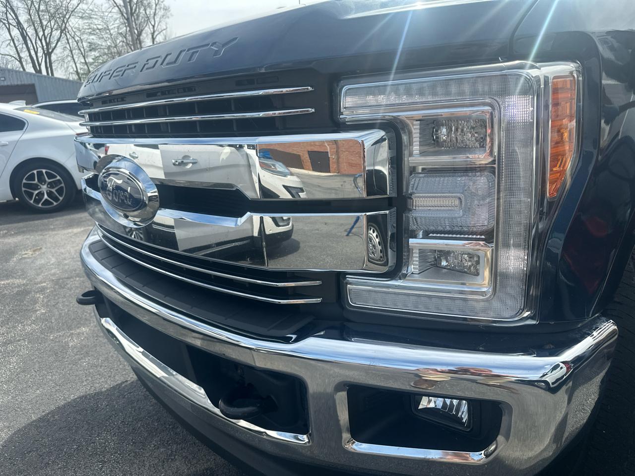 Ford Super Duty F-350 DRW  2017