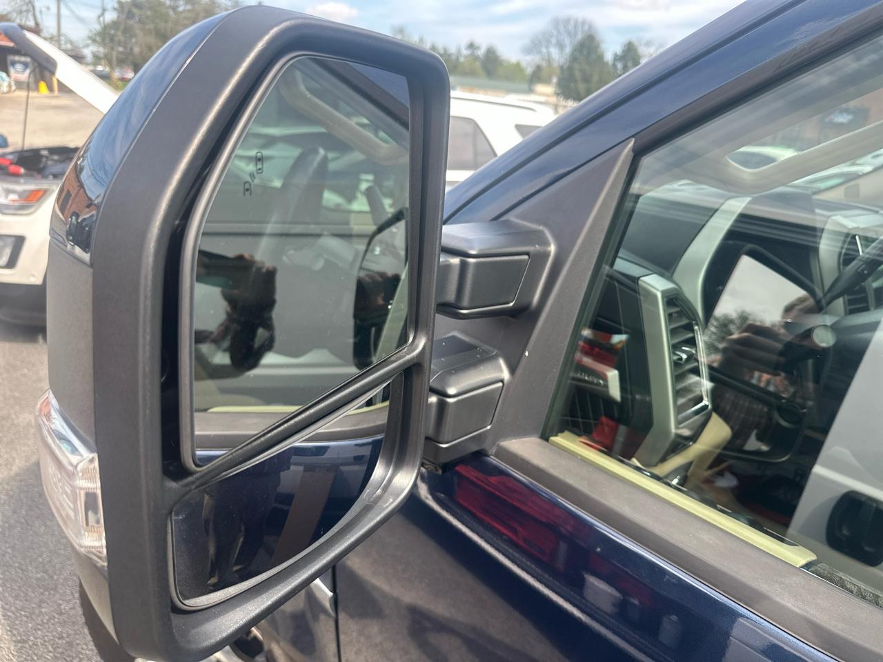 Ford Super Duty F-350 DRW  2017