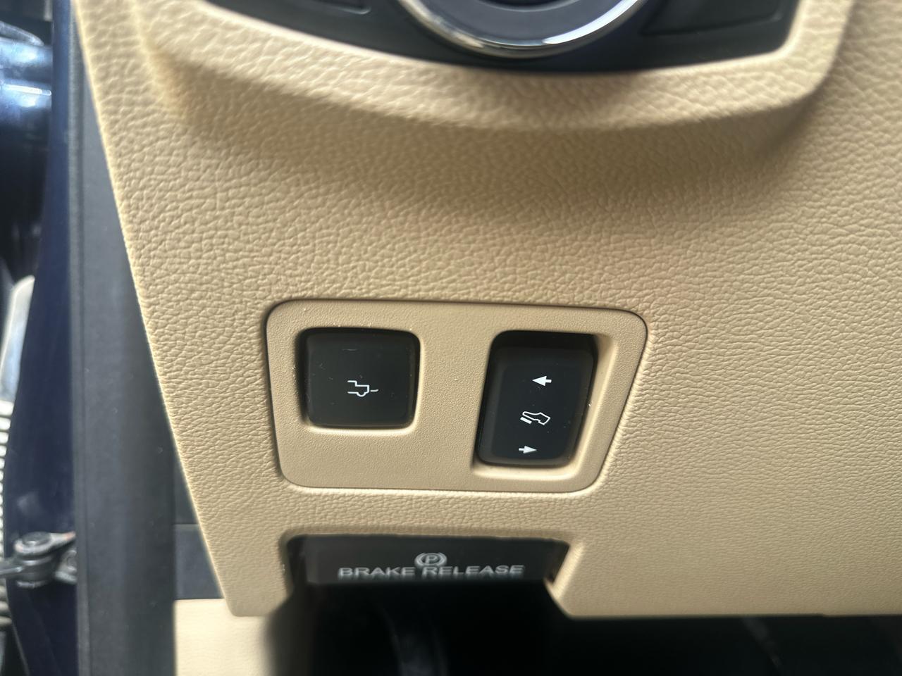 Ford Super Duty F-350 DRW  2017