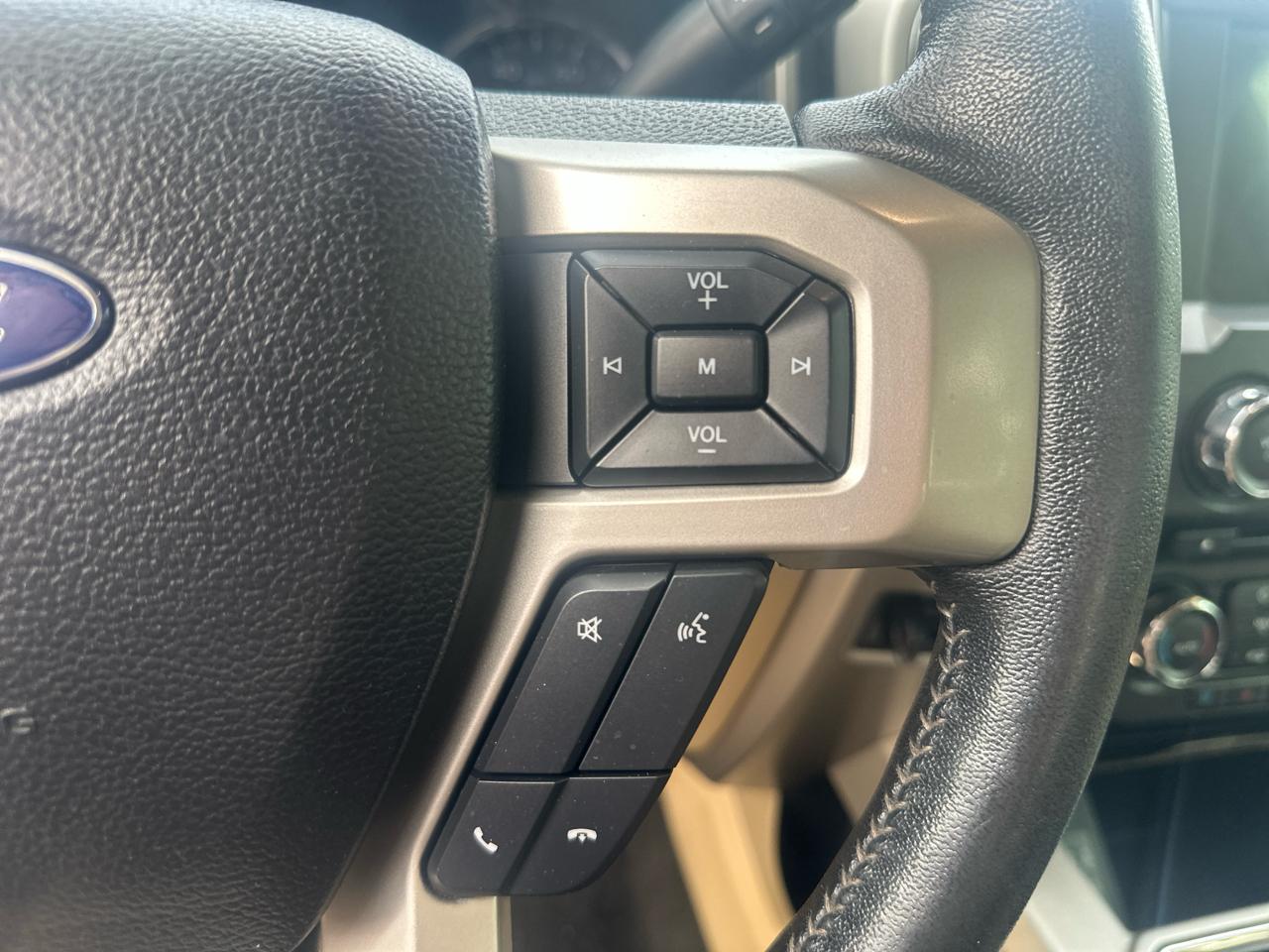 Ford Super Duty F-350 DRW  2017