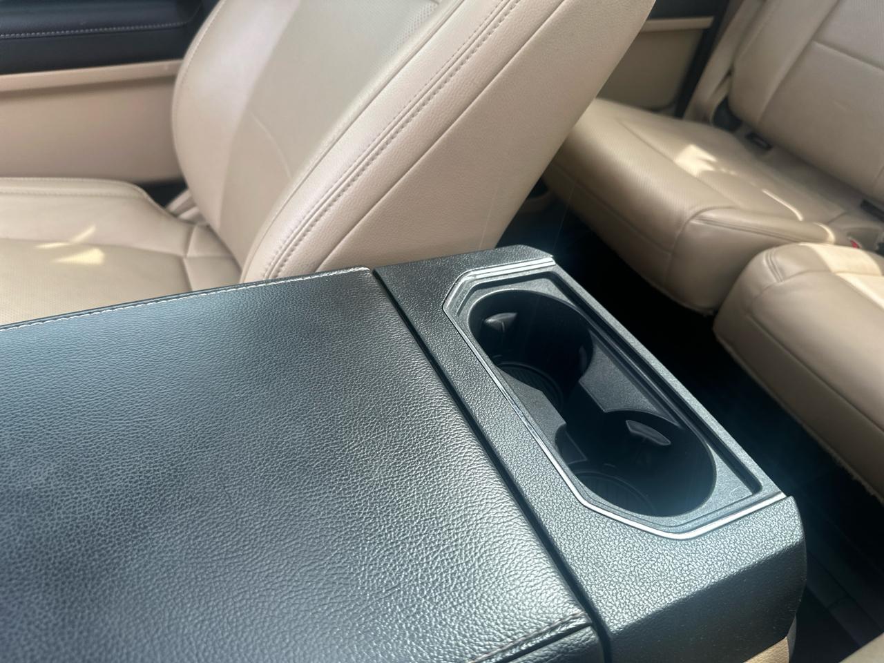 Ford Super Duty F-350 DRW  2017