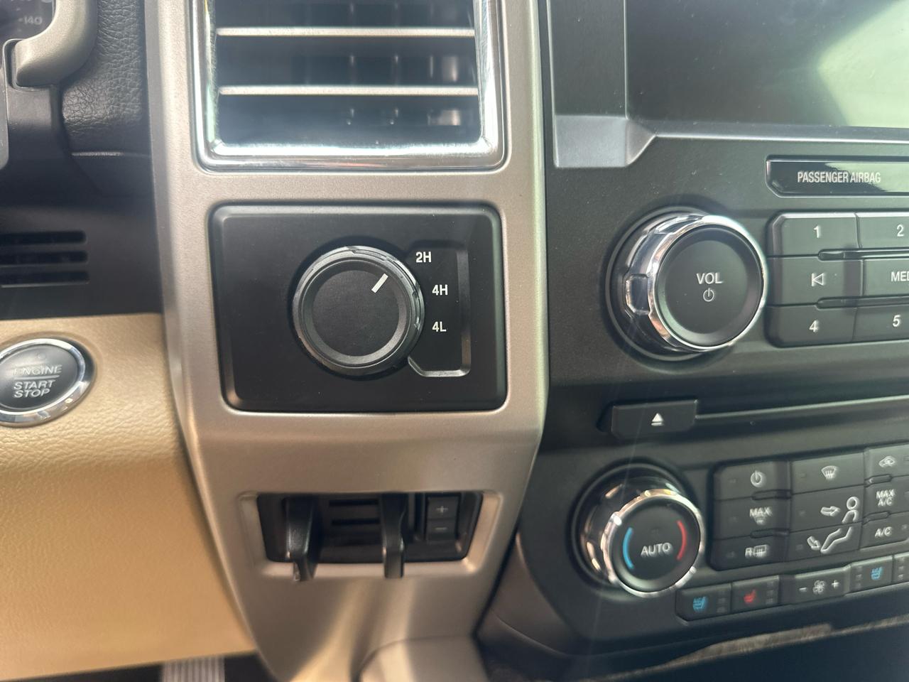 Ford Super Duty F-350 DRW  2017