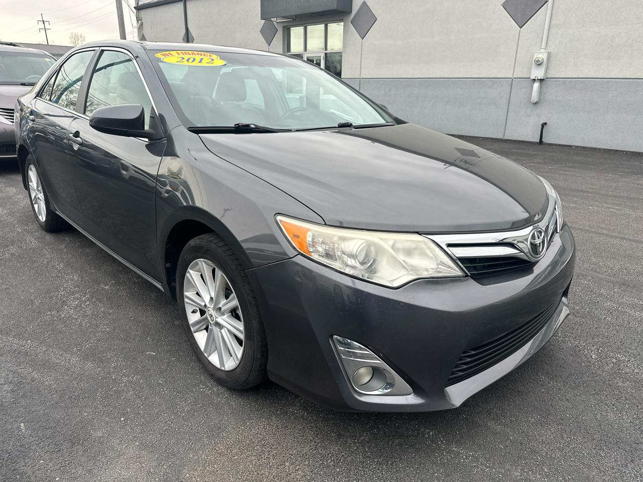 Toyota Camry  2012