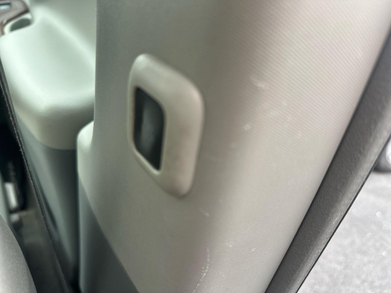 Toyota Sienna 5dr 7-Pass Van V6 Ltd AWD (Natl) 2014