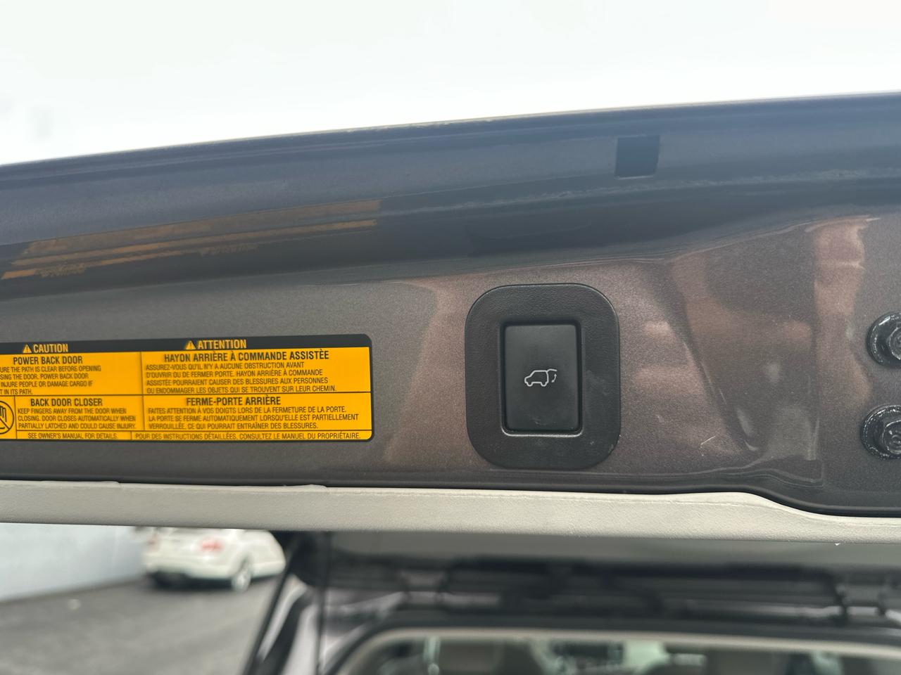 Toyota Sienna 5dr 7-Pass Van V6 Ltd AWD (Natl) 2014