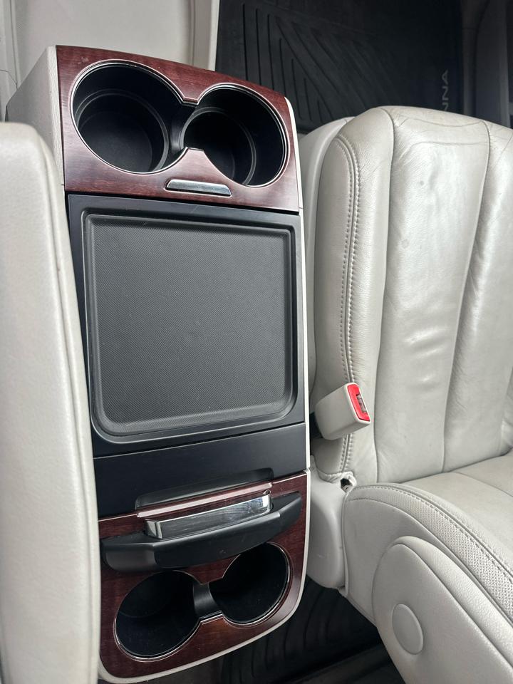 Toyota Sienna 5dr 7-Pass Van V6 Ltd AWD (Natl) 2014