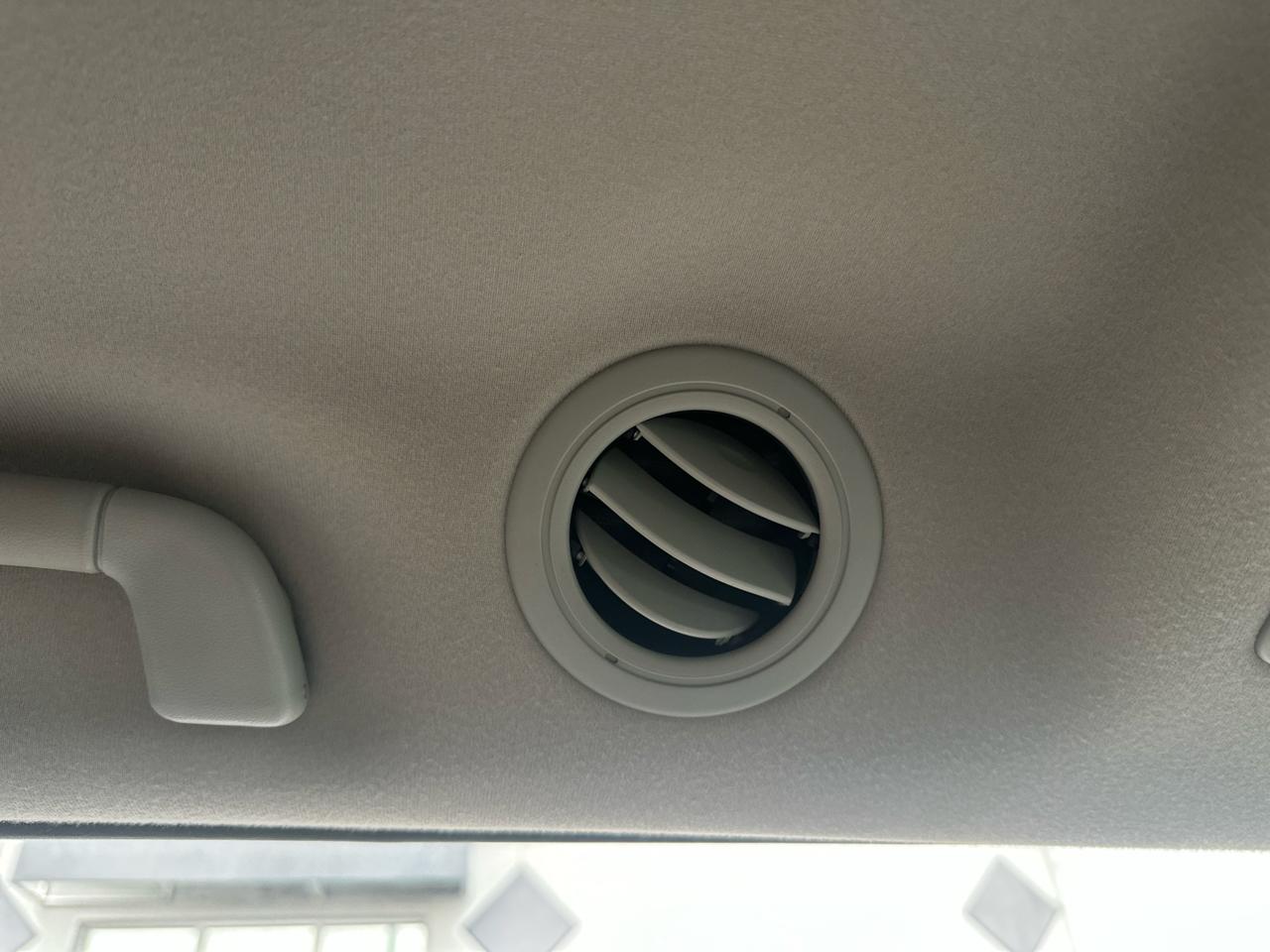 Toyota Sienna 5dr 7-Pass Van V6 Ltd AWD (Natl) 2014