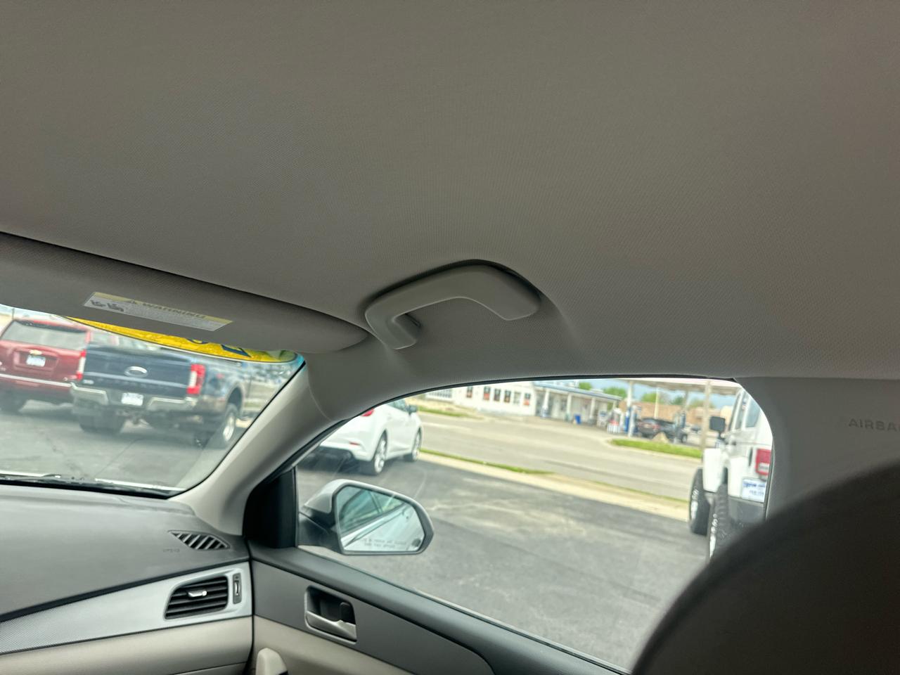 Hyundai Sonata SE 2.4L 2018