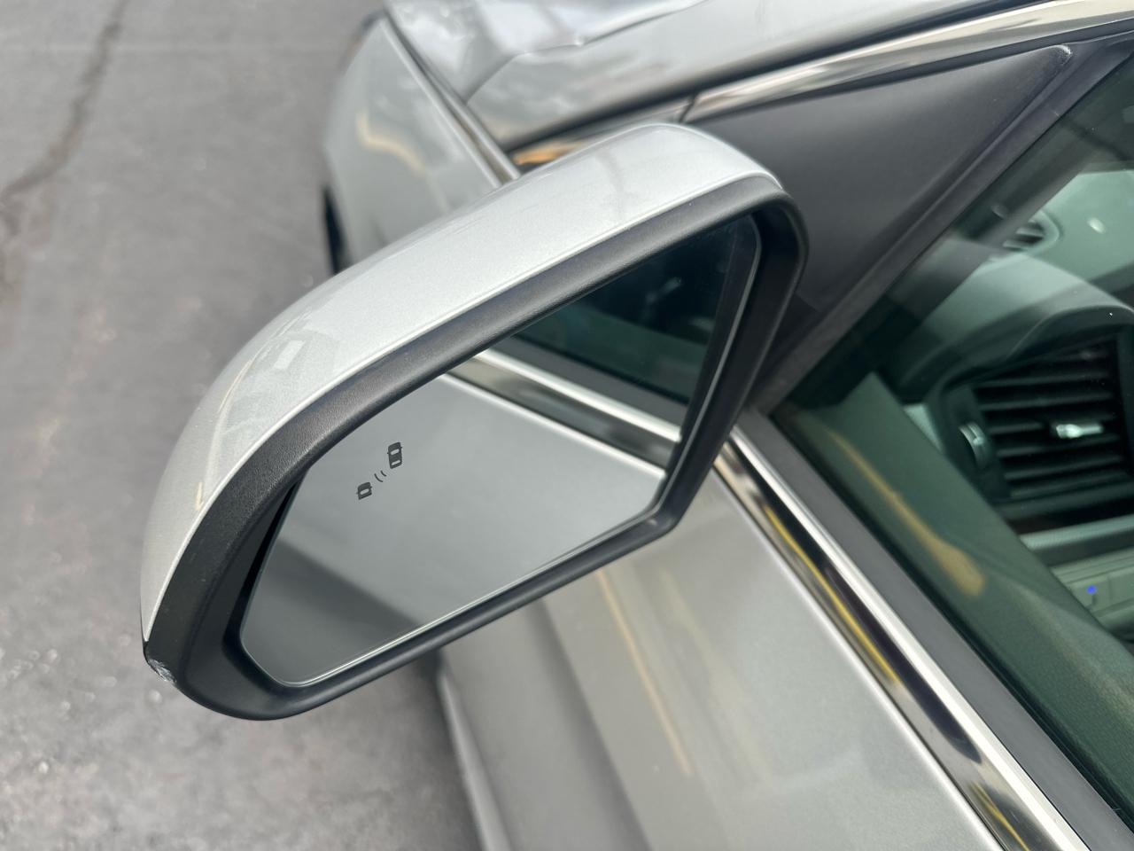 Hyundai Sonata SE 2.4L 2018