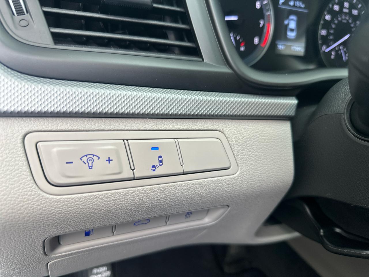 Hyundai Sonata SE 2.4L 2018