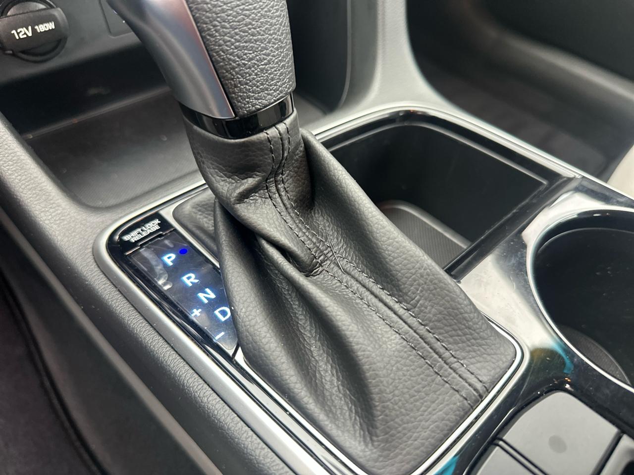 Hyundai Sonata SE 2.4L 2018