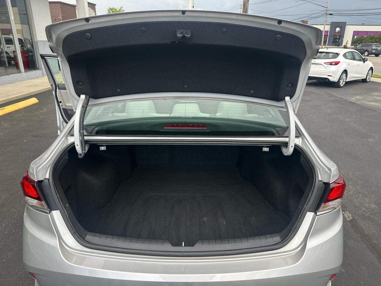 Hyundai Sonata SE 2.4L 2018