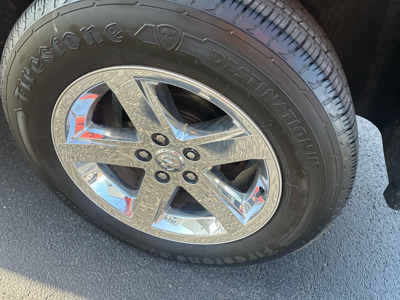 RAM 1500 4WD Crew Cab 140.5" Express 2014