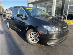 2023 Chrysler Voyager 