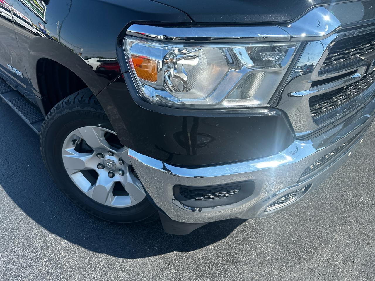 RAM 1500 Tradesman 4x4 Quad Cab 6'4" Box 2020