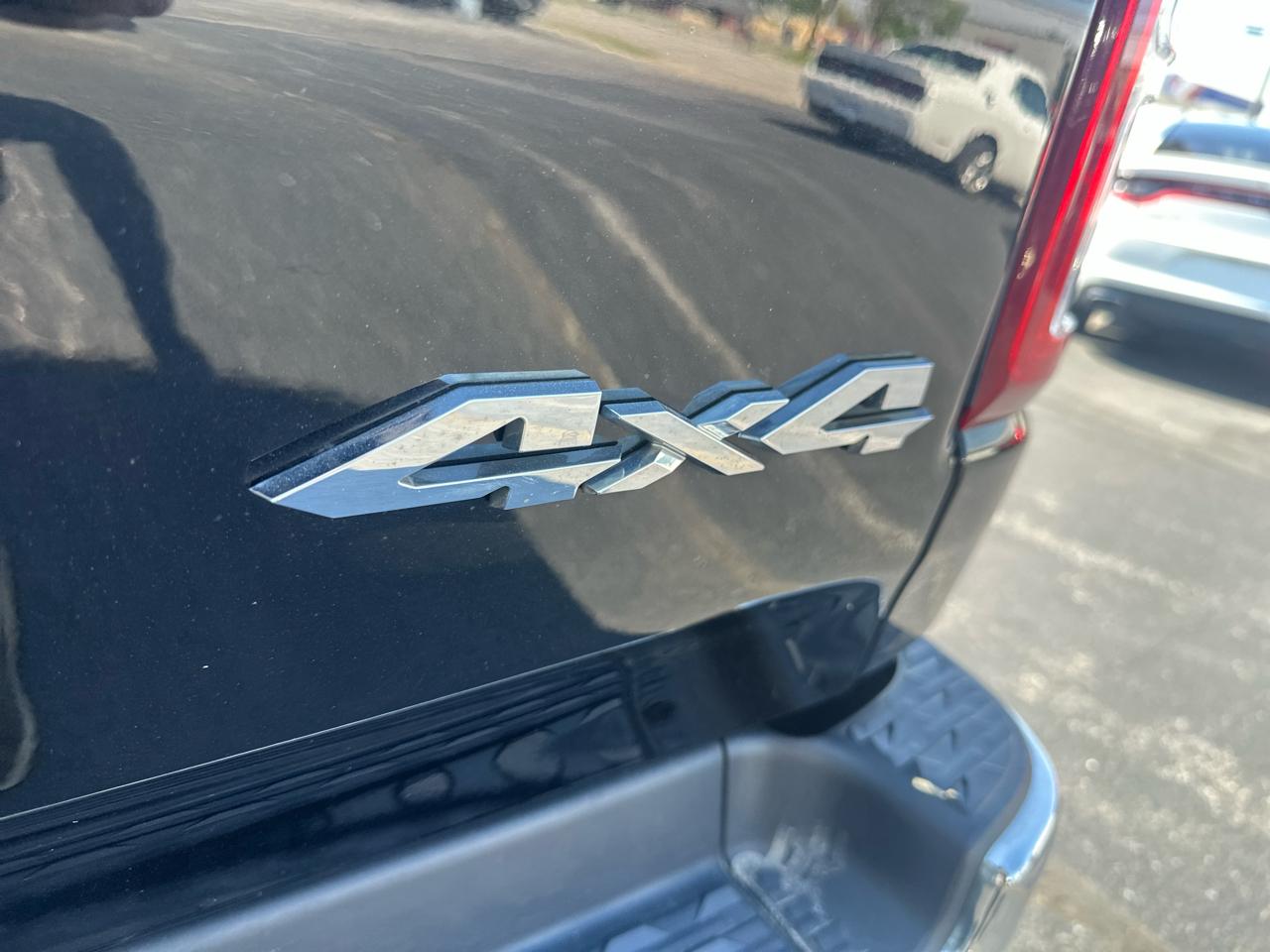 RAM 1500 Tradesman 4x4 Quad Cab 6'4" Box 2020
