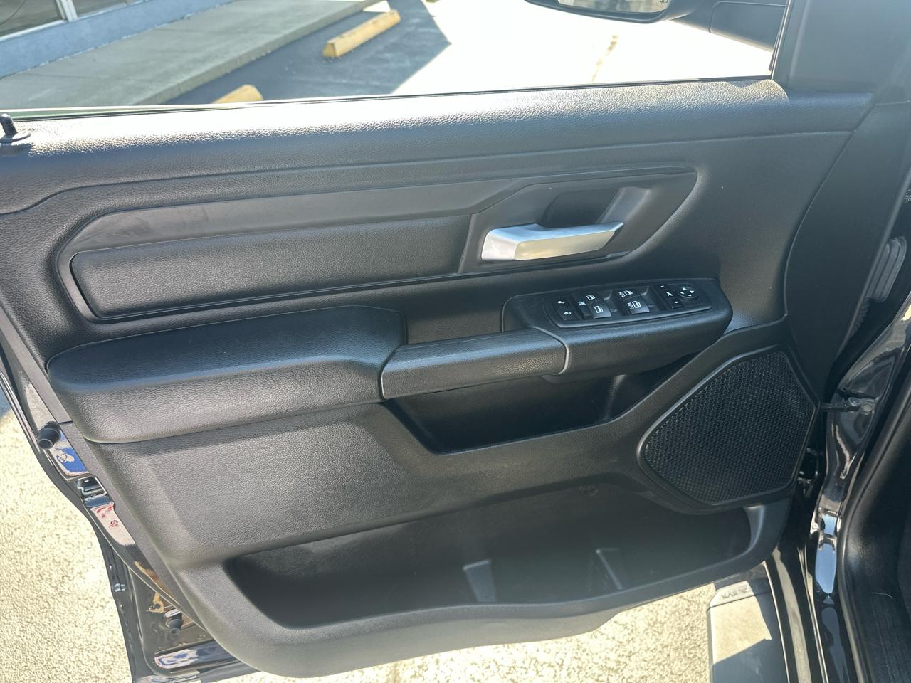 RAM 1500 Tradesman 4x4 Quad Cab 6'4" Box 2020