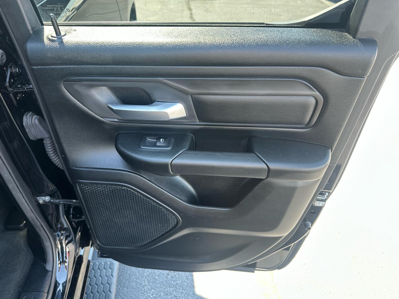 RAM 1500 Tradesman 4x4 Quad Cab 6'4" Box 2020