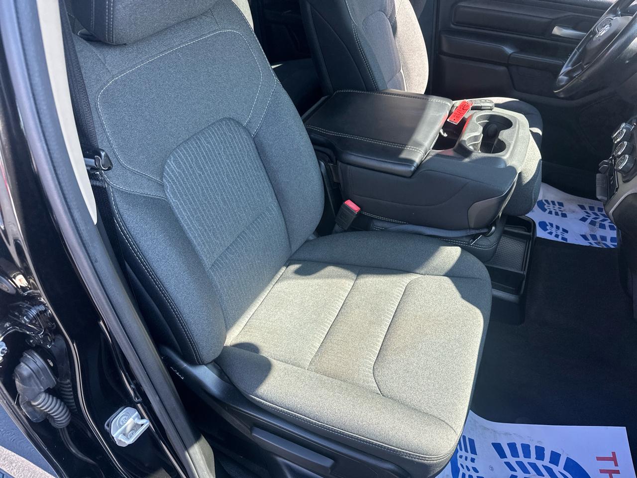 RAM 1500 Tradesman 4x4 Quad Cab 6'4" Box 2020