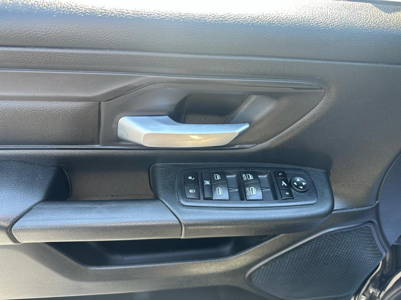 RAM 1500 Tradesman 4x4 Quad Cab 6'4" Box 2020