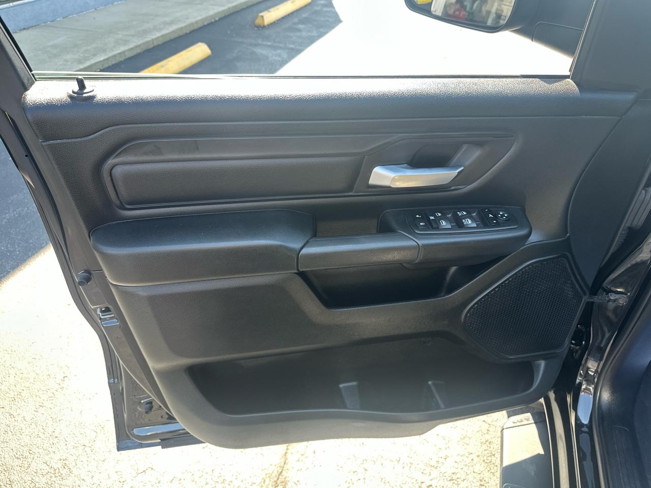 RAM 1500 Tradesman 4x4 Quad Cab 6'4" Box 2020
