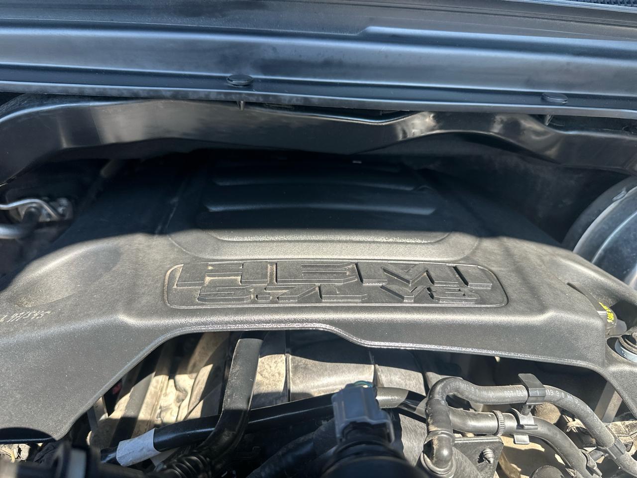 RAM 1500 Tradesman 4x4 Quad Cab 6'4" Box 2020