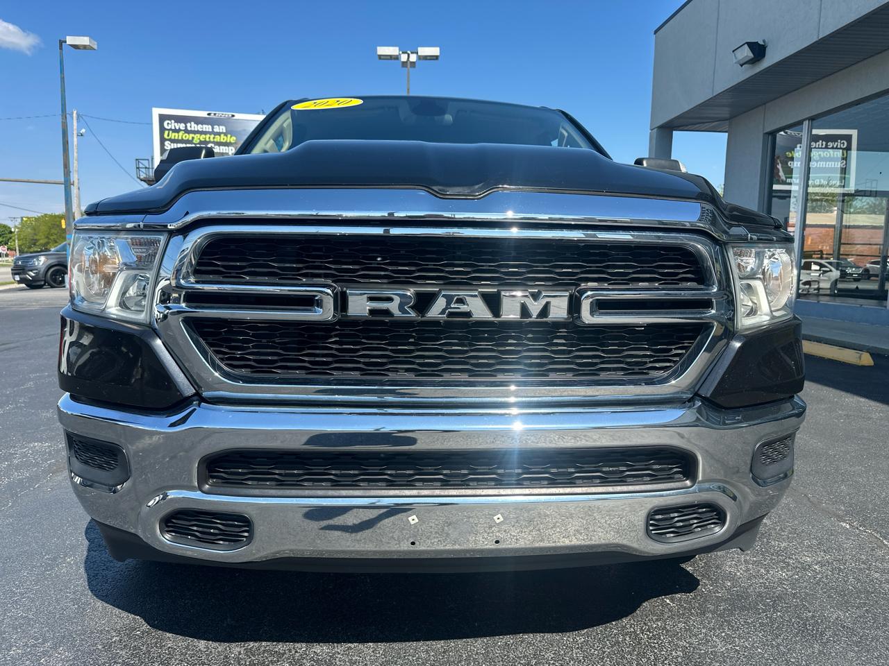 RAM 1500 Tradesman 4x4 Quad Cab 6'4" Box 2020