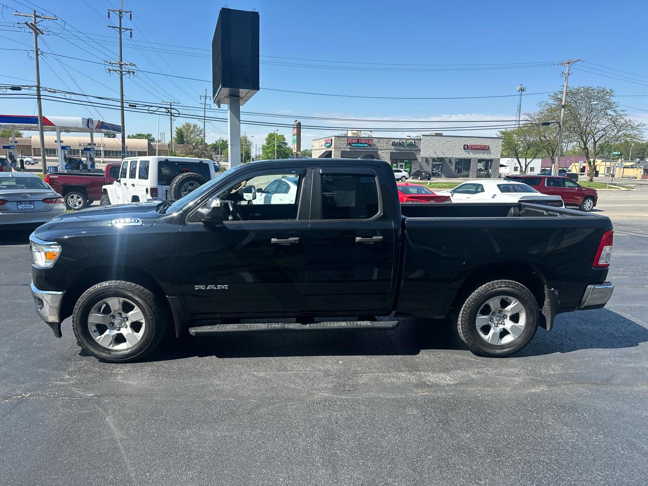 RAM 1500 Tradesman 4x4 Quad Cab 6'4" Box 2020