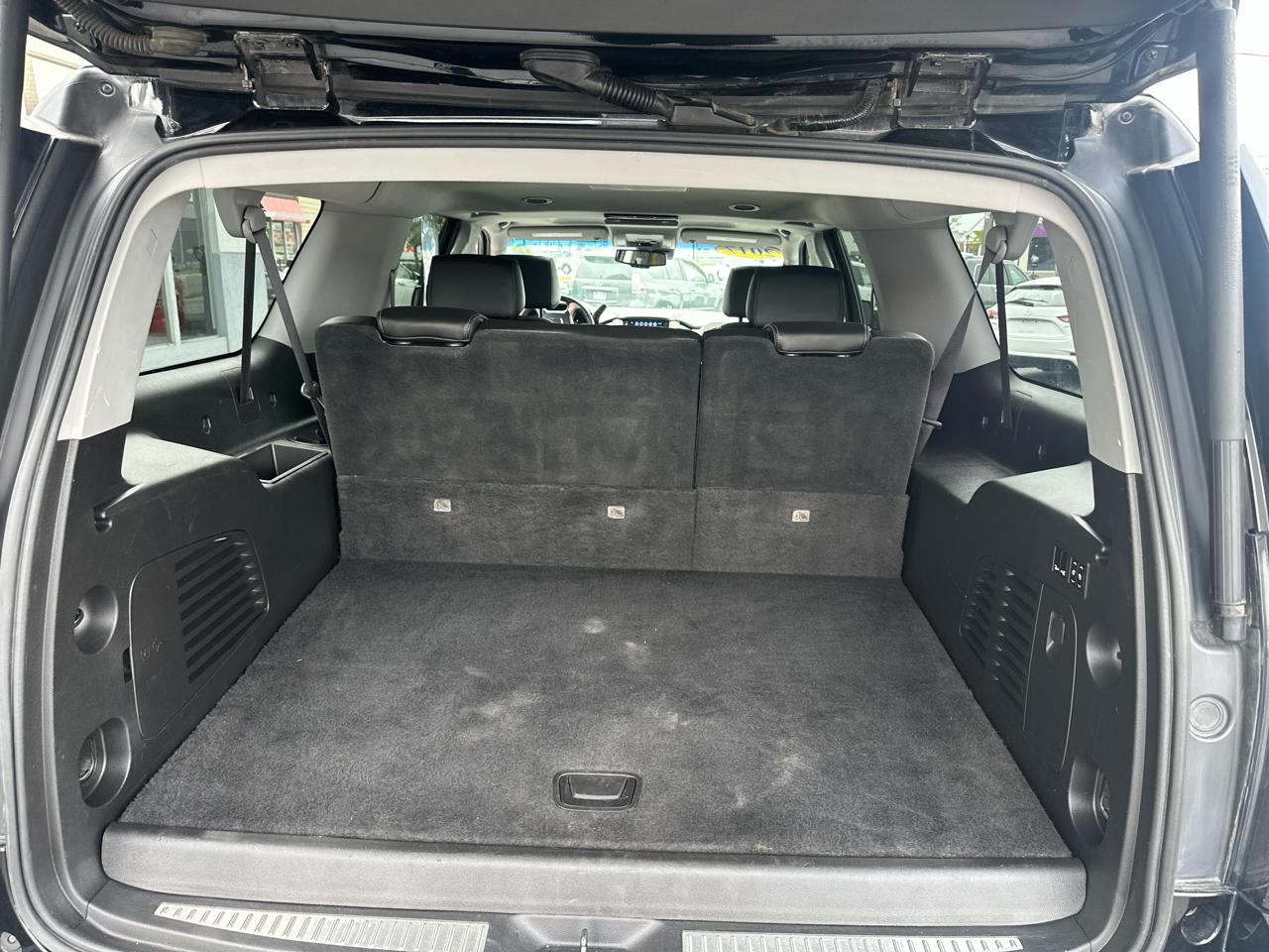 GMC Yukon XL 4WD 4dr Denali 2017