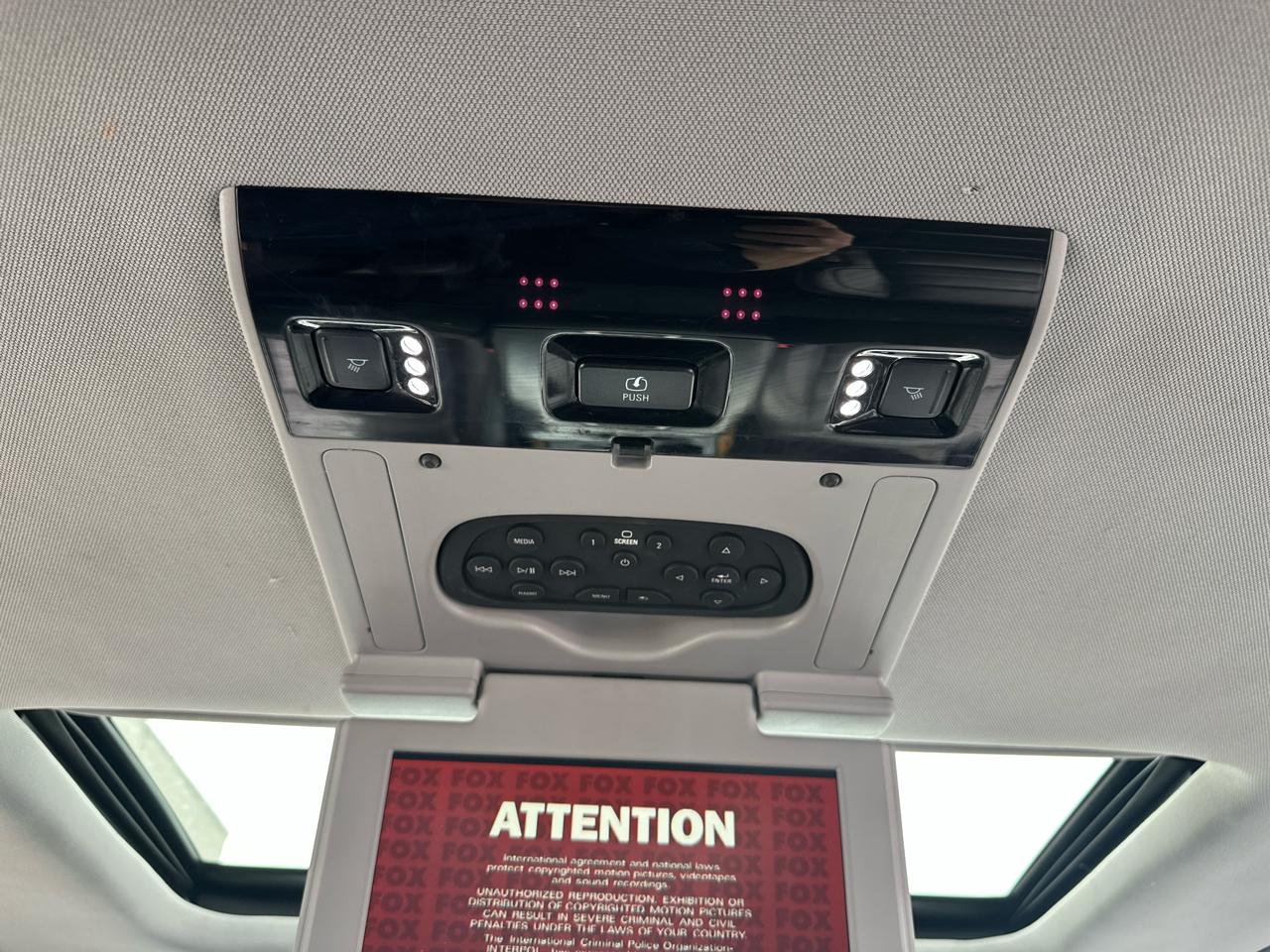GMC Yukon XL 4WD 4dr Denali 2017