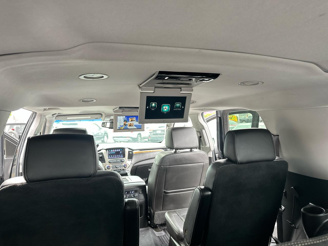 GMC Yukon XL 4WD 4dr Denali 2017