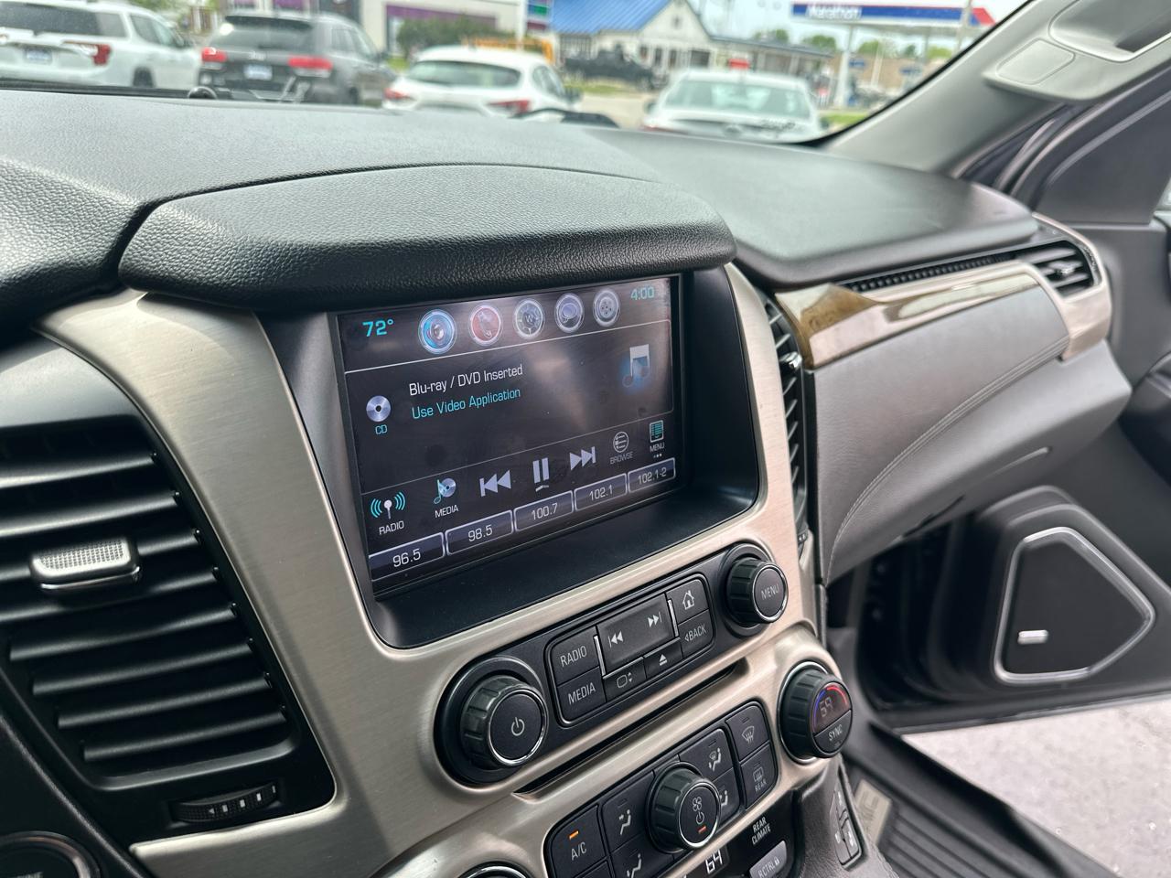 GMC Yukon XL 4WD 4dr Denali 2017