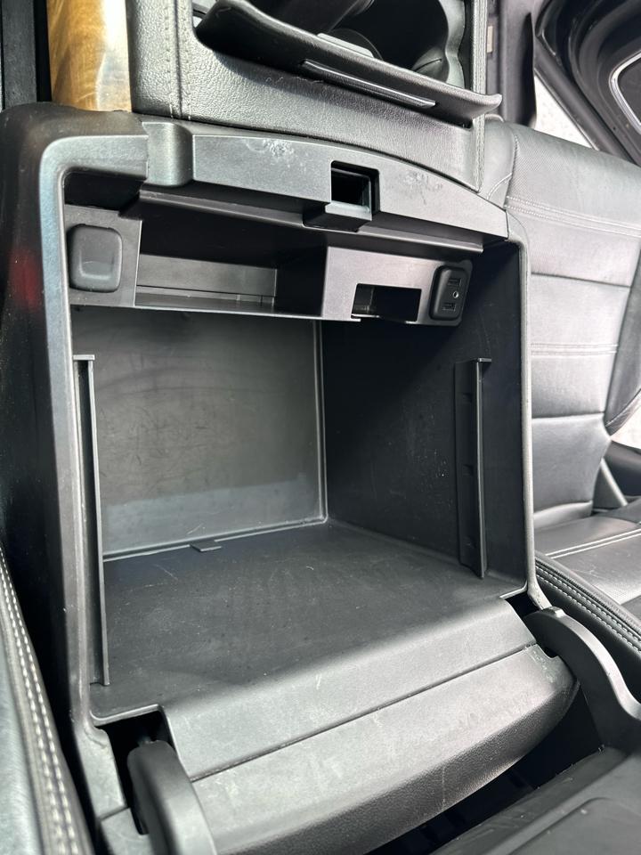GMC Yukon XL 4WD 4dr Denali 2017