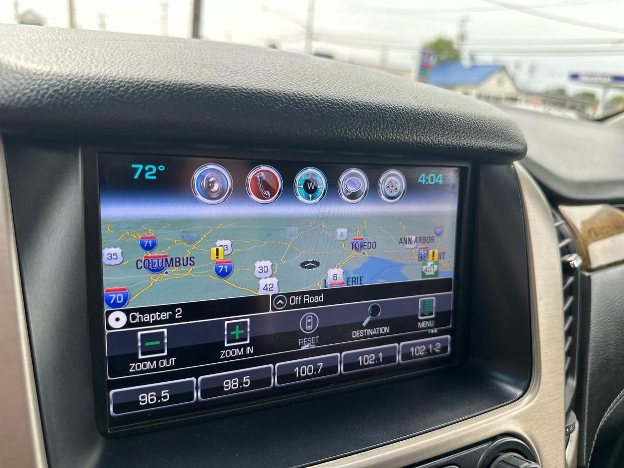 GMC Yukon XL 4WD 4dr Denali 2017