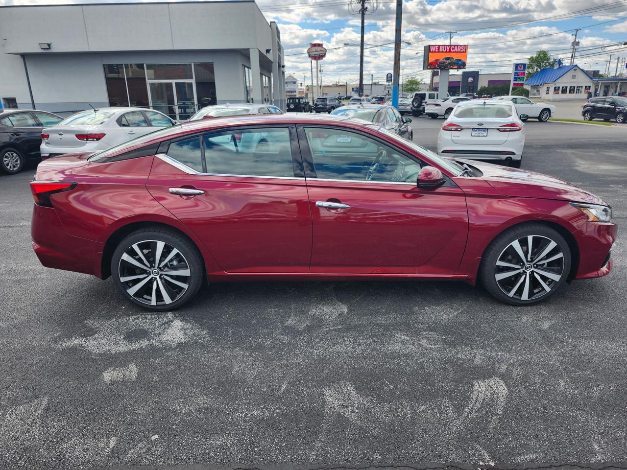 Nissan Altima 2.5 Platinum AWD Sedan 2022