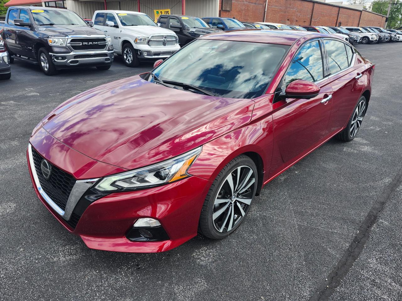 Nissan Altima 2.5 Platinum AWD Sedan 2022