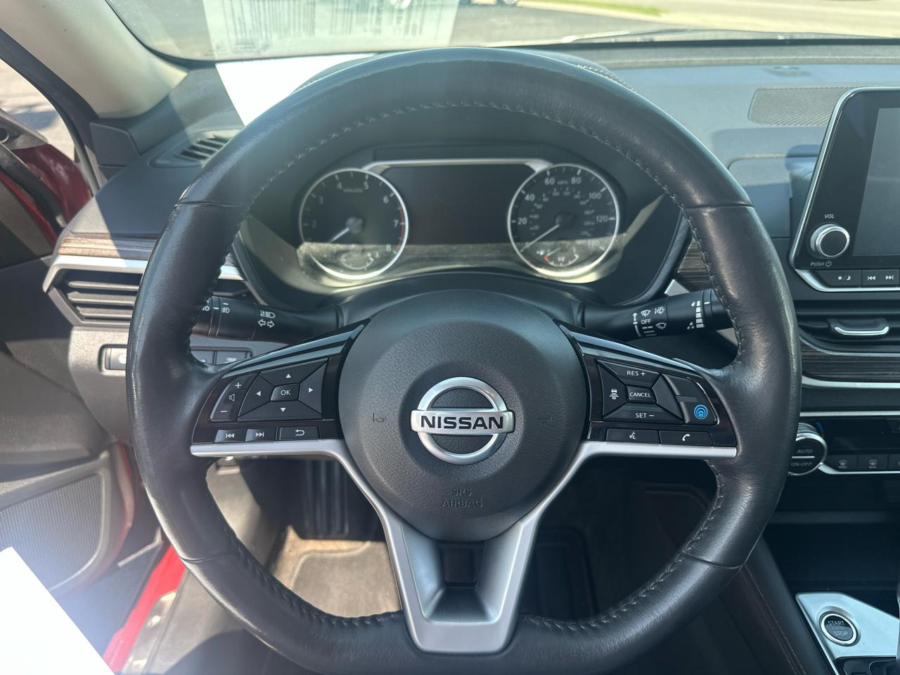 Nissan Altima 2.5 Platinum AWD Sedan 2022