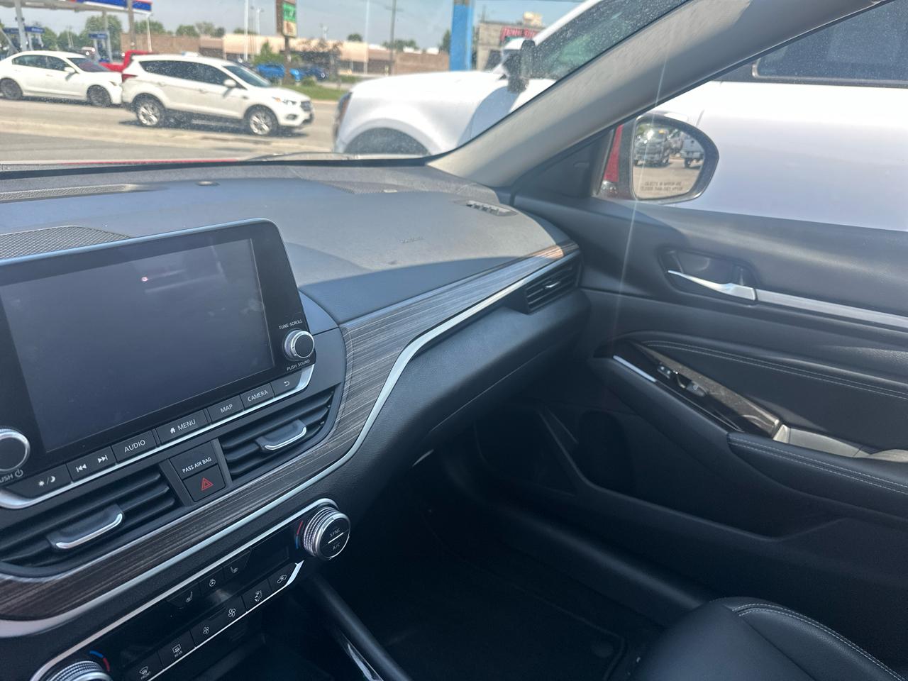 Nissan Altima 2.5 Platinum AWD Sedan 2022