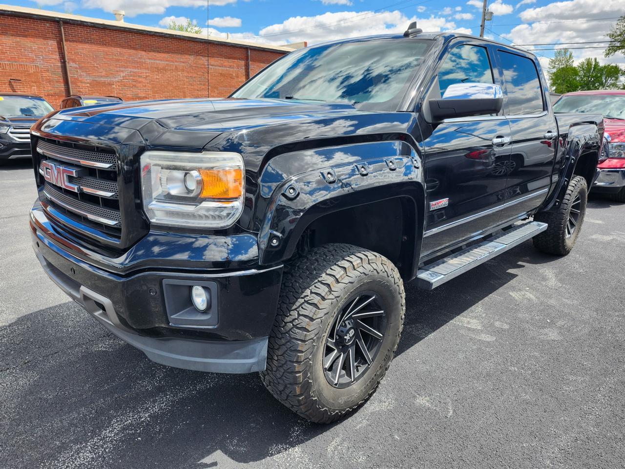 GMC Sierra 1500 4WD Crew Cab 143.5" SLT 2015