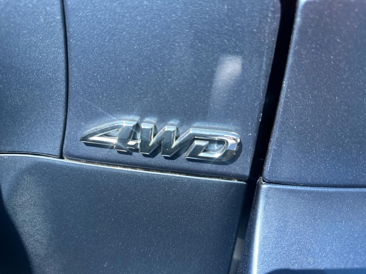 Toyota RAV4  2012