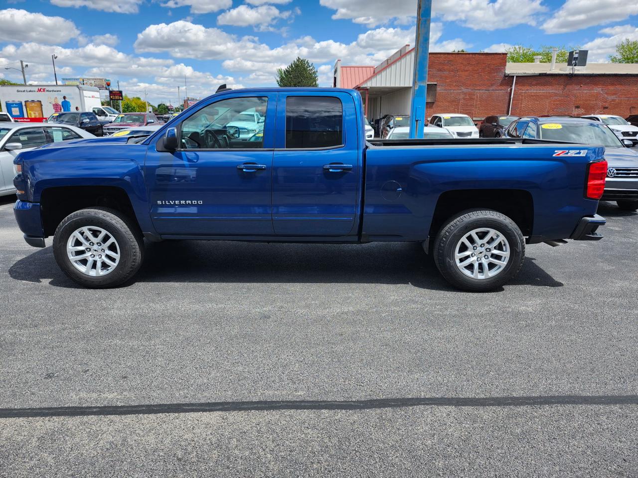 Chevrolet Silverado 1500 4WD Double Cab 143.5" LT w/2LT 2016