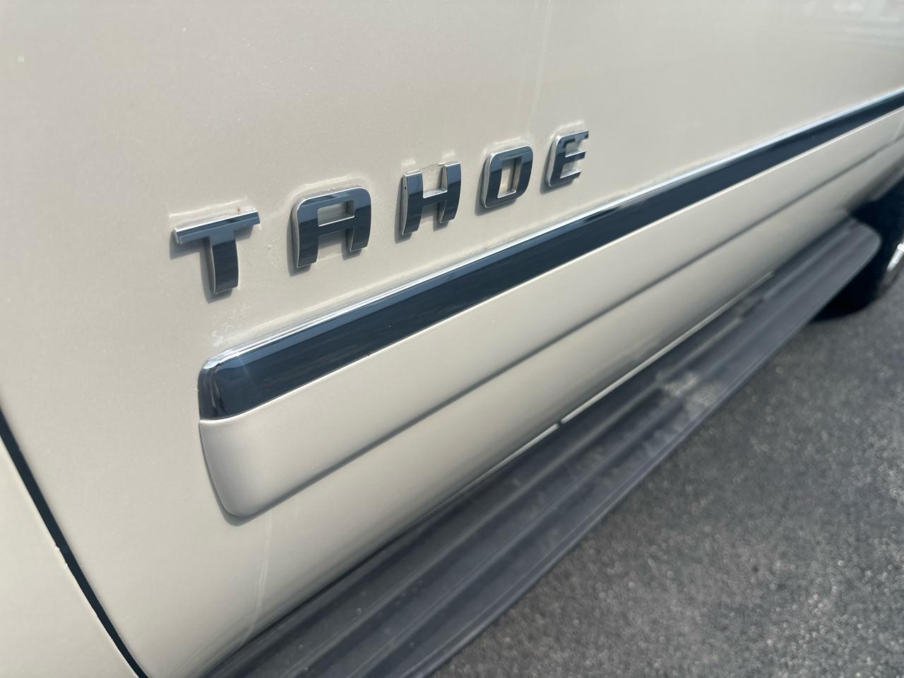 Chevrolet Tahoe 4WD 4dr 1500 LTZ 2013